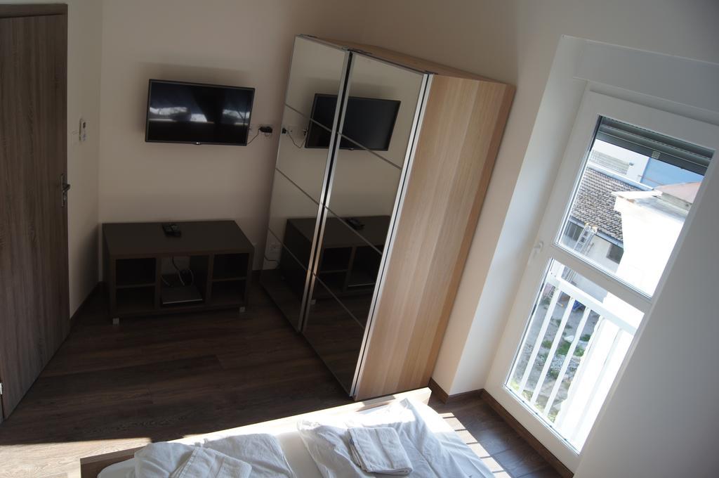 Apartman Panorama Sturovo Exterior photo